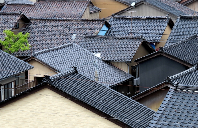 軒（のき）とは？役割・最適な長さ・軒なし住宅のメリットとデメリット